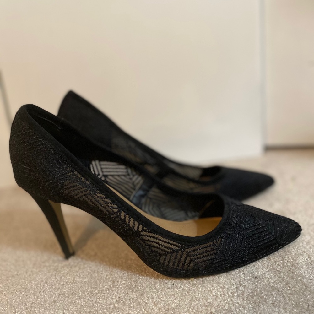 COPY - Tahari heels